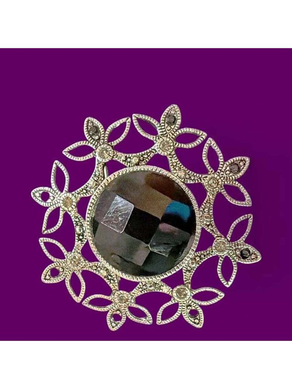 Vintage Silver Tone Brooch with Faceted Black Center Stone